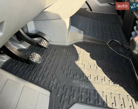 Белый Фольксваген Крафтер, объемом двигателя 0 л и пробегом 219 тыс. км за 24900 $, фото 27 на Automoto.ua