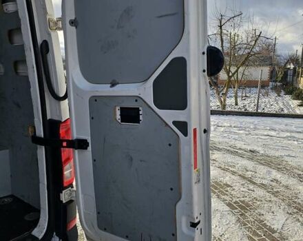 Білий Фольксваген Крафтєр, об'ємом двигуна 1.97 л та пробігом 138 тис. км за 28724 $, фото 13 на Automoto.ua