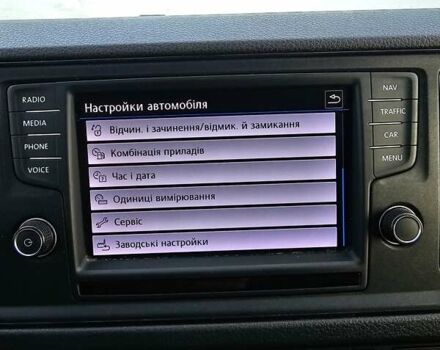 Білий Фольксваген Крафтєр, об'ємом двигуна 1.97 л та пробігом 138 тис. км за 28724 $, фото 32 на Automoto.ua