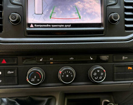 Белый Фольксваген Крафтер, объемом двигателя 1.97 л и пробегом 389 тыс. км за 20500 $, фото 6 на Automoto.ua