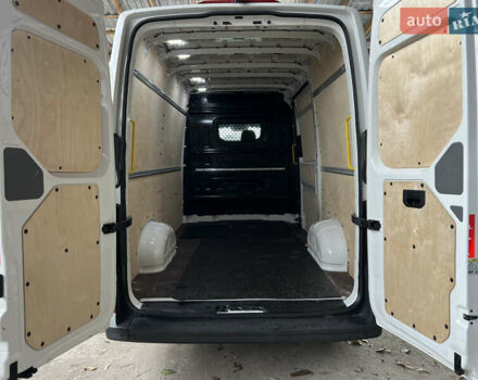 Белый Фольксваген Крафтер, объемом двигателя 2 л и пробегом 227 тыс. км за 22900 $, фото 25 на Automoto.ua