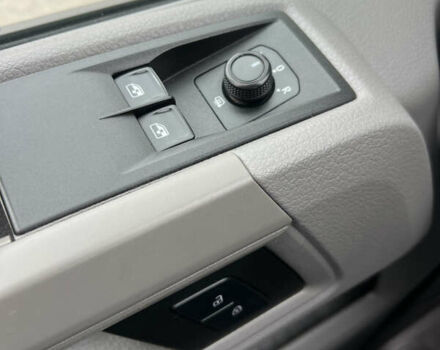 Белый Фольксваген Крафтер, объемом двигателя 2 л и пробегом 227 тыс. км за 22900 $, фото 14 на Automoto.ua