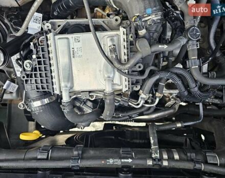 Білий Фольксваген Крафтєр, об'ємом двигуна 1.97 л та пробігом 138 тис. км за 28724 $, фото 22 на Automoto.ua