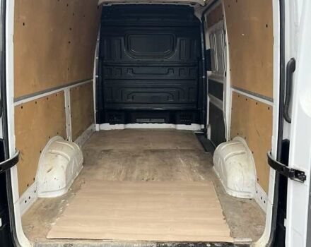 Білий Фольксваген Крафтєр, об'ємом двигуна 1.97 л та пробігом 175 тис. км за 22500 $, фото 7 на Automoto.ua