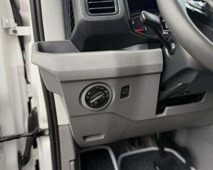 Белый Фольксваген Крафтер, объемом двигателя 2 л и пробегом 239 тыс. км за 27999 $, фото 78 на Automoto.ua