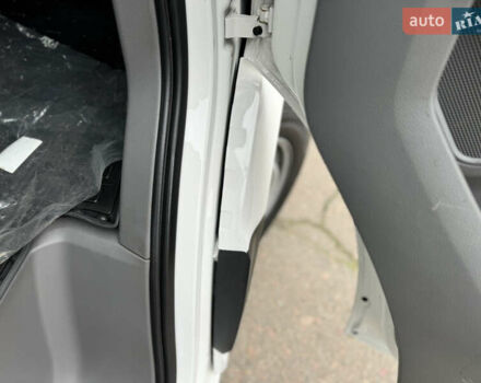 Белый Фольксваген Крафтер, объемом двигателя 1.97 л и пробегом 180 тыс. км за 26500 $, фото 55 на Automoto.ua