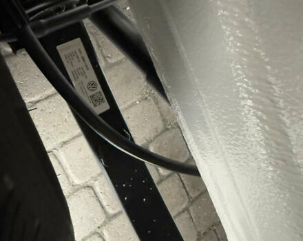 Белый Фольксваген Крафтер, объемом двигателя 2 л и пробегом 239 тыс. км за 27999 $, фото 144 на Automoto.ua