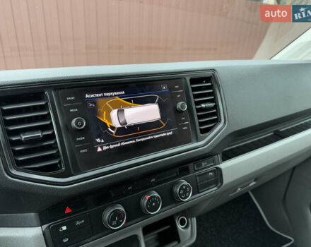 Белый Фольксваген Крафтер, объемом двигателя 2 л и пробегом 239 тыс. км за 27999 $, фото 119 на Automoto.ua