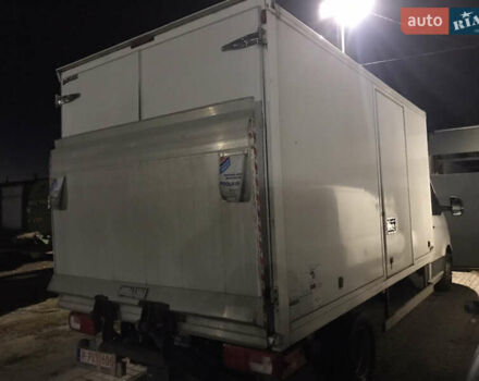 Белый Фольксваген Крафтер, объемом двигателя 2 л и пробегом 210 тыс. км за 25700 $, фото 3 на Automoto.ua