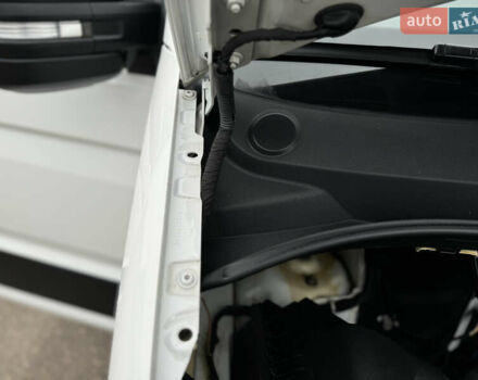 Белый Фольксваген Крафтер, объемом двигателя 1.97 л и пробегом 180 тыс. км за 26500 $, фото 89 на Automoto.ua