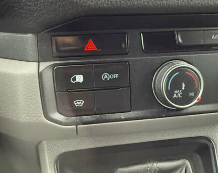 Белый Фольксваген Крафтер, объемом двигателя 2 л и пробегом 239 тыс. км за 27999 $, фото 97 на Automoto.ua