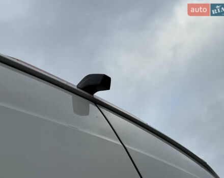 Белый Фольксваген Крафтер, объемом двигателя 2 л и пробегом 239 тыс. км за 27999 $, фото 95 на Automoto.ua