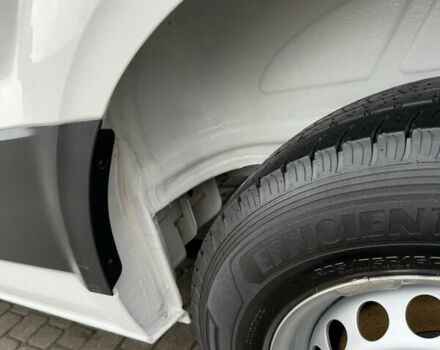 Белый Фольксваген Крафтер, объемом двигателя 2 л и пробегом 239 тыс. км за 27999 $, фото 138 на Automoto.ua