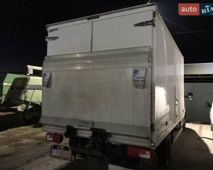 Белый Фольксваген Крафтер, объемом двигателя 2 л и пробегом 210 тыс. км за 25700 $, фото 2 на Automoto.ua