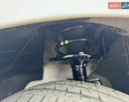 Белый Фольксваген Крафтер, объемом двигателя 1.97 л и пробегом 180 тыс. км за 26500 $, фото 25 на Automoto.ua