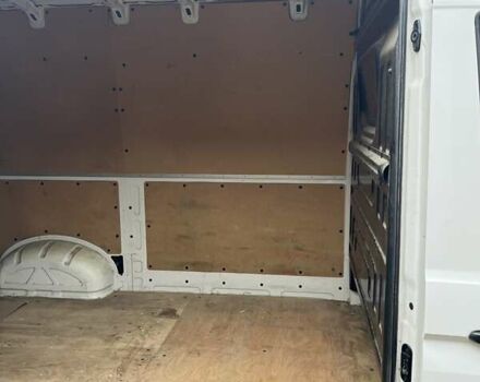 Білий Фольксваген Крафтєр, об'ємом двигуна 1.97 л та пробігом 175 тис. км за 22500 $, фото 8 на Automoto.ua