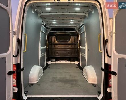 Белый Фольксваген Крафтер, объемом двигателя 1.97 л и пробегом 160 тыс. км за 20999 $, фото 9 на Automoto.ua