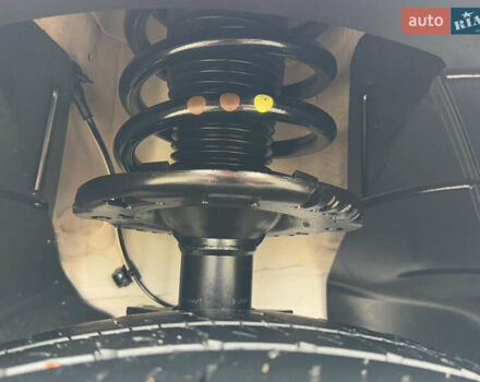 Белый Фольксваген Крафтер, объемом двигателя 2 л и пробегом 239 тыс. км за 27999 $, фото 135 на Automoto.ua