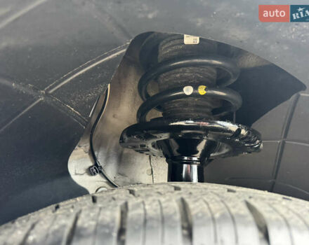 Белый Фольксваген Крафтер, объемом двигателя 1.97 л и пробегом 180 тыс. км за 26500 $, фото 16 на Automoto.ua