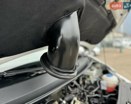 Белый Фольксваген Крафтер, объемом двигателя 1.97 л и пробегом 180 тыс. км за 26500 $, фото 91 на Automoto.ua