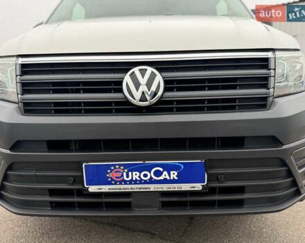 Белый Фольксваген Крафтер, объемом двигателя 1.97 л и пробегом 180 тыс. км за 26500 $, фото 21 на Automoto.ua