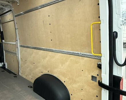 Белый Фольксваген Крафтер, объемом двигателя 2 л и пробегом 282 тыс. км за 26799 $, фото 108 на Automoto.ua