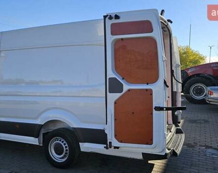 Білий Фольксваген Крафтєр, об'ємом двигуна 1.97 л та пробігом 247 тис. км за 29900 $, фото 24 на Automoto.ua