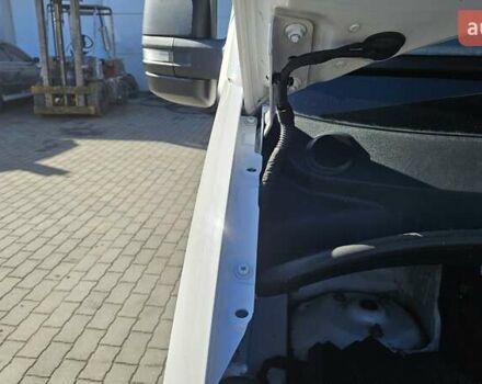 Білий Фольксваген Крафтєр, об'ємом двигуна 1.97 л та пробігом 247 тис. км за 29900 $, фото 28 на Automoto.ua