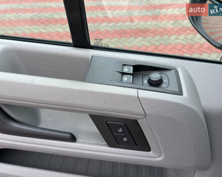 Белый Фольксваген Крафтер, объемом двигателя 1.97 л и пробегом 90 тыс. км за 32300 $, фото 21 на Automoto.ua