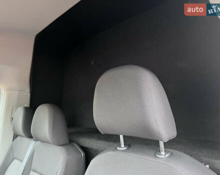 Белый Фольксваген Крафтер, объемом двигателя 1.97 л и пробегом 90 тыс. км за 32300 $, фото 23 на Automoto.ua