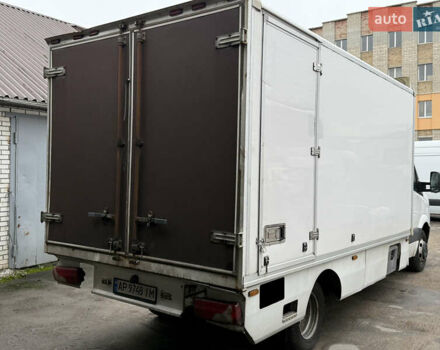 Белый Фольксваген Крафтер, объемом двигателя 1.97 л и пробегом 360 тыс. км за 14500 $, фото 4 на Automoto.ua