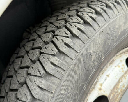 Белый Фольксваген Крафтер, объемом двигателя 1.97 л и пробегом 360 тыс. км за 14500 $, фото 7 на Automoto.ua