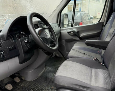 Білий Фольксваген Крафтєр, об'ємом двигуна 1.97 л та пробігом 360 тис. км за 17000 $, фото 5 на Automoto.ua