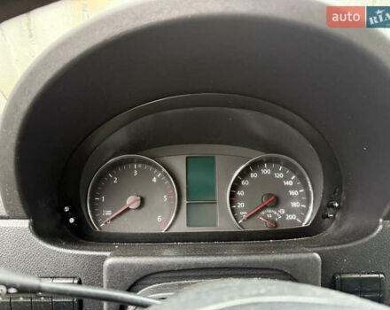 Білий Фольксваген Крафтєр, об'ємом двигуна 1.97 л та пробігом 360 тис. км за 17000 $, фото 6 на Automoto.ua