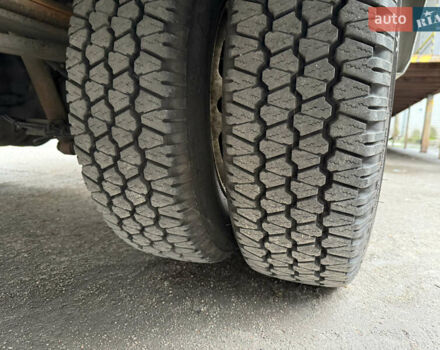 Білий Фольксваген Крафтєр, об'ємом двигуна 1.97 л та пробігом 360 тис. км за 17000 $, фото 8 на Automoto.ua