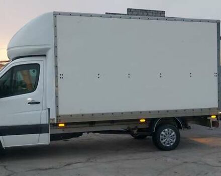 Белый Фольксваген Крафтер, объемом двигателя 1.97 л и пробегом 285 тыс. км за 14650 $, фото 5 на Automoto.ua