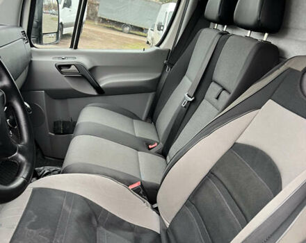 Белый Фольксваген Крафтер, объемом двигателя 1.97 л и пробегом 440 тыс. км за 17800 $, фото 18 на Automoto.ua