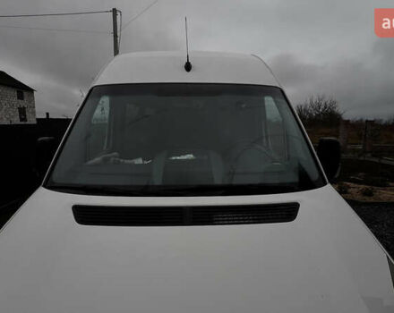 Белый Фольксваген Крафтер, объемом двигателя 1.97 л и пробегом 494 тыс. км за 16500 $, фото 3 на Automoto.ua