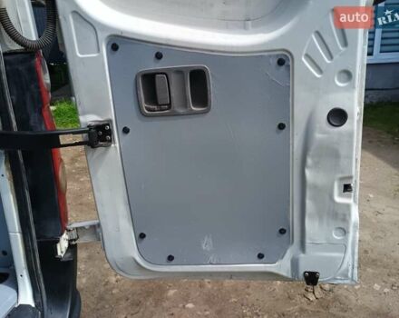 Белый Фольксваген Крафтер, объемом двигателя 2.5 л и пробегом 600 тыс. км за 7500 $, фото 40 на Automoto.ua