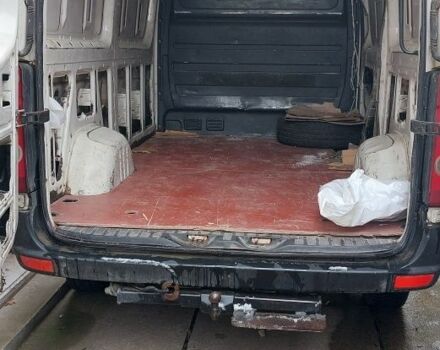 Білий Фольксваген Крафтєр, об'ємом двигуна 2.5 л та пробігом 325 тис. км за 9200 $, фото 4 на Automoto.ua