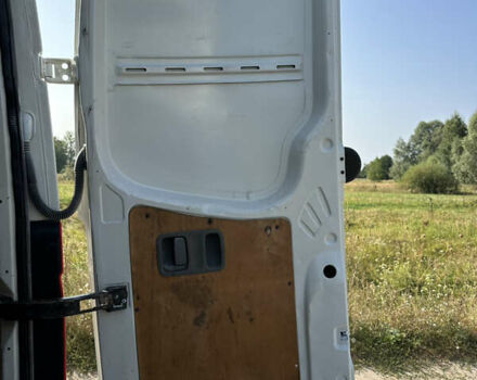 Білий Фольксваген Крафтєр, об'ємом двигуна 2.5 л та пробігом 640 тис. км за 8500 $, фото 19 на Automoto.ua