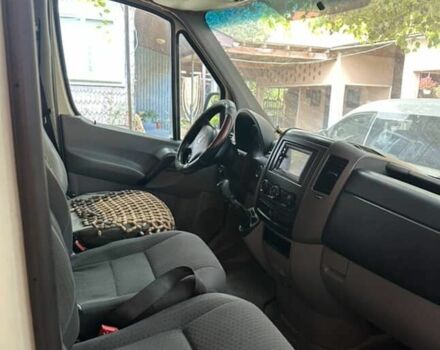 Белый Фольксваген Крафтер, объемом двигателя 2.5 л и пробегом 400 тыс. км за 10500 $, фото 3 на Automoto.ua