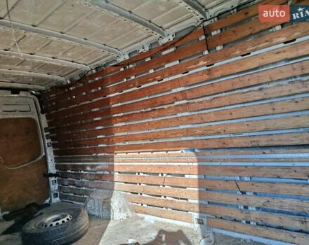 Белый Фольксваген Крафтер, объемом двигателя 1.97 л и пробегом 400 тыс. км за 3500 $, фото 21 на Automoto.ua