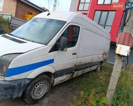 Белый Фольксваген Крафтер, объемом двигателя 1.97 л и пробегом 400 тыс. км за 3500 $, фото 5 на Automoto.ua