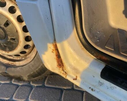 Фольксваген Крафтер 2011 в Яворове на Automoto.ua Белый Фольксваген Крафтер, объемом двигателя 2.46 л и пробегом 339 тыс. км за 9000 $, фото 4 на Automoto.ua