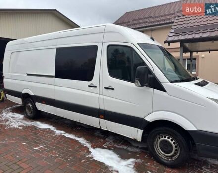 Белый Фольксваген Крафтер, объемом двигателя 1.97 л и пробегом 370 тыс. км за 16600 $, фото 3 на Automoto.ua