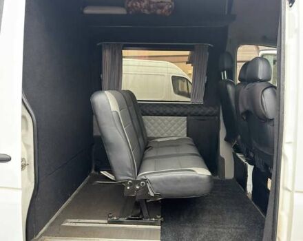 Белый Фольксваген Крафтер, объемом двигателя 1.97 л и пробегом 370 тыс. км за 16600 $, фото 8 на Automoto.ua