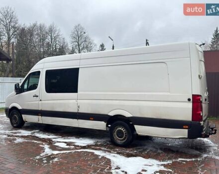 Белый Фольксваген Крафтер, объемом двигателя 1.97 л и пробегом 370 тыс. км за 16600 $, фото 2 на Automoto.ua
