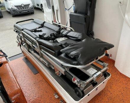 Белый Фольксваген Крафтер, объемом двигателя 2 л и пробегом 180 тыс. км за 4280 $, фото 7 на Automoto.ua