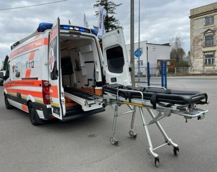 Белый Фольксваген Крафтер, объемом двигателя 2 л и пробегом 180 тыс. км за 4280 $, фото 1 на Automoto.ua